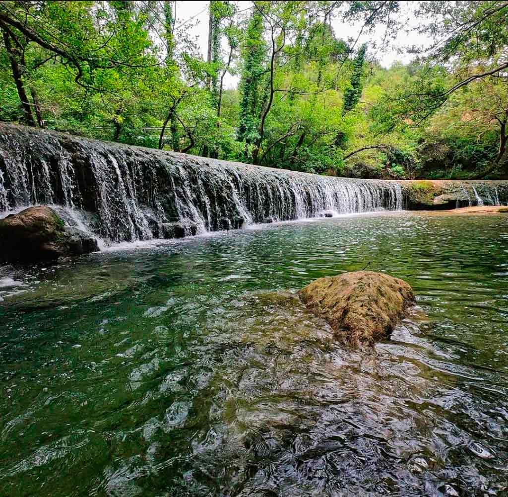 piscinas naturales navarra presa bellin