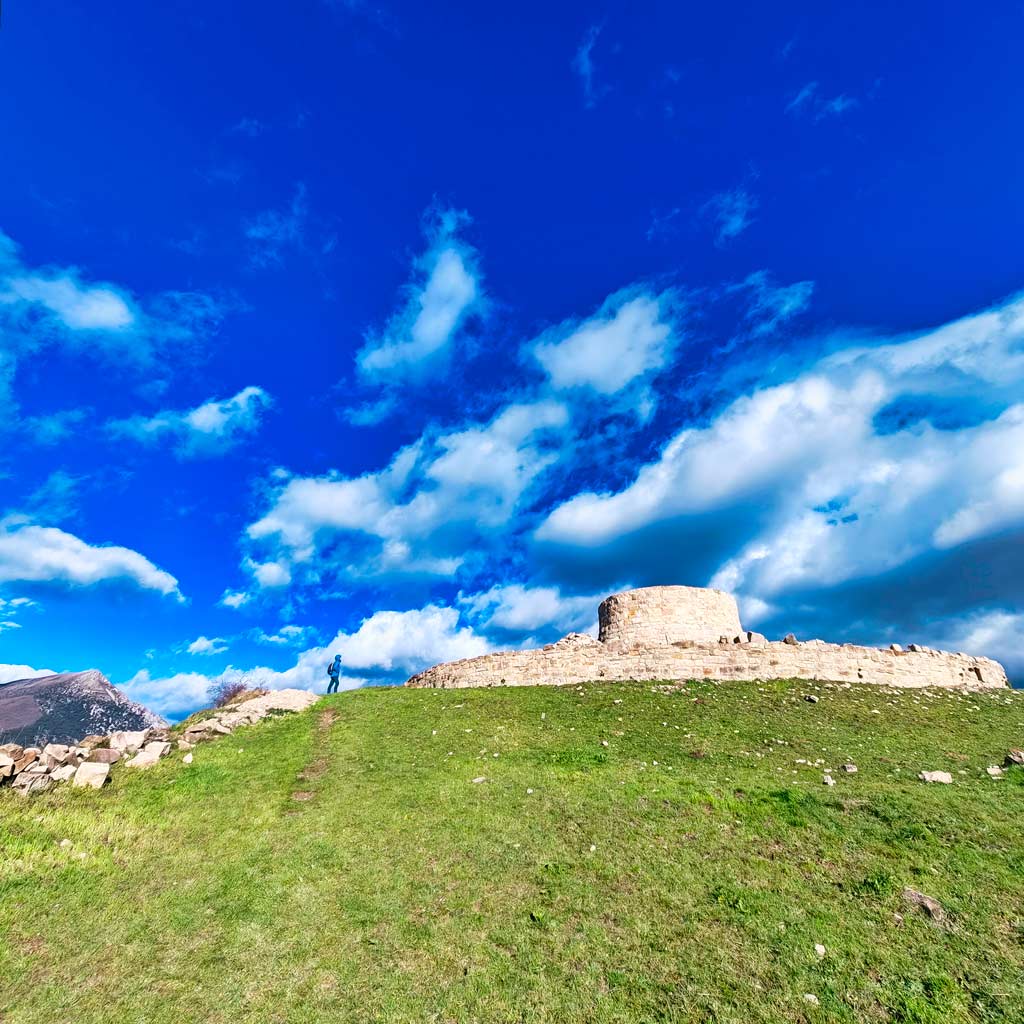ruta al castillo de garaño