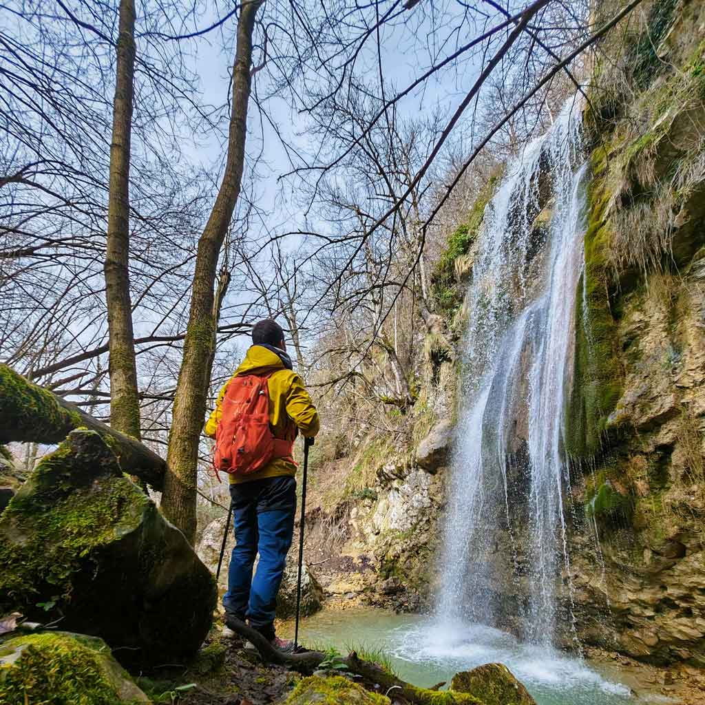 ruta cascada de leziza
